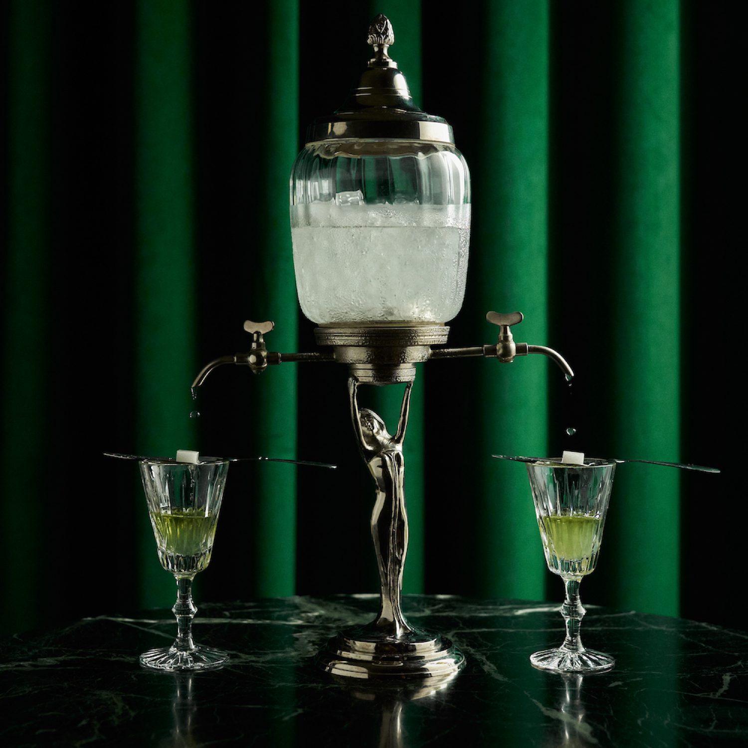 Hotel_Cafe_Royal_absinthe_fountain-Kopie