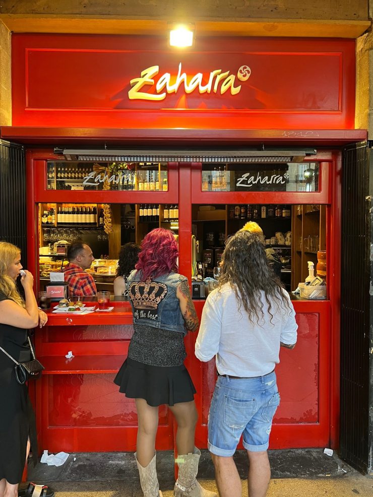 Zahara Bar